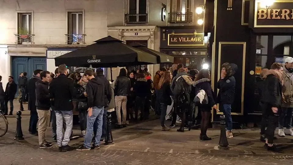 pub brasserie le village